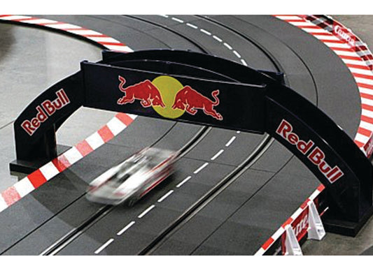 Carrera gångbro Red Bull